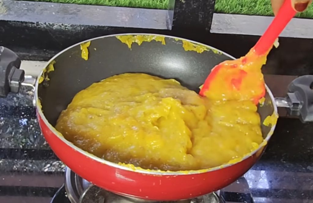 Special Sanck Using Rava