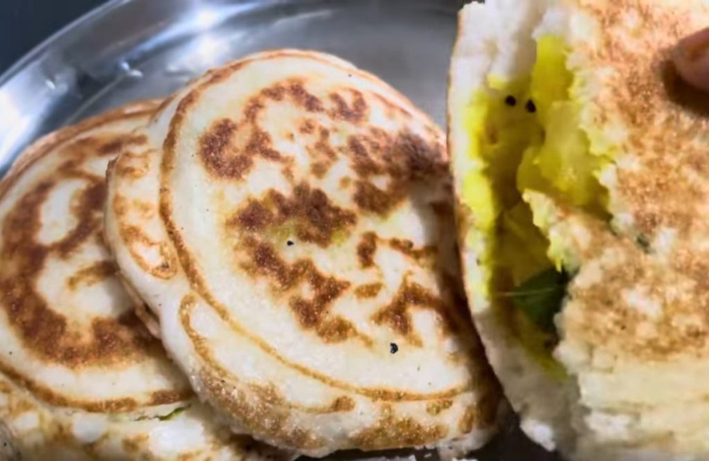 Easy Breakfast Using Idli Batter
