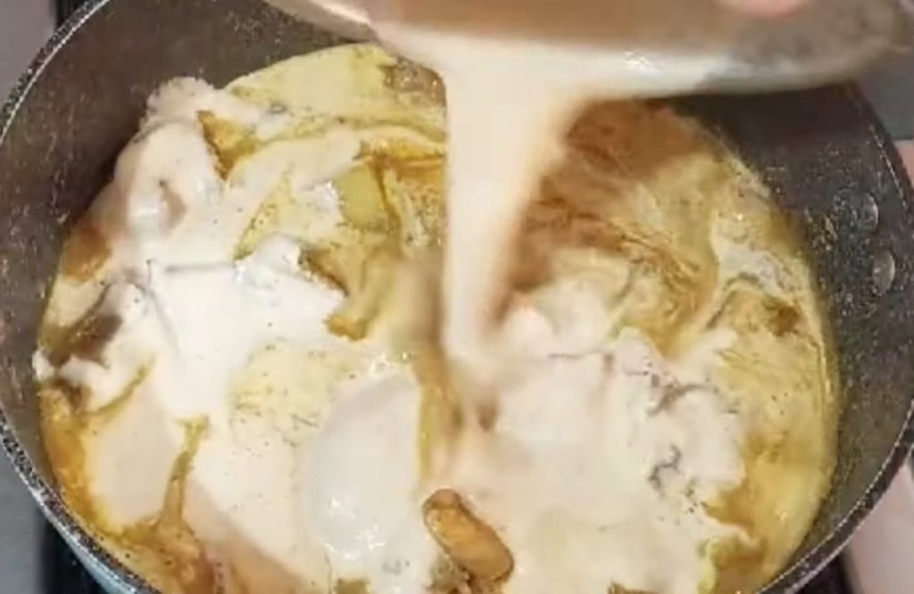 Variety Chicken Korma